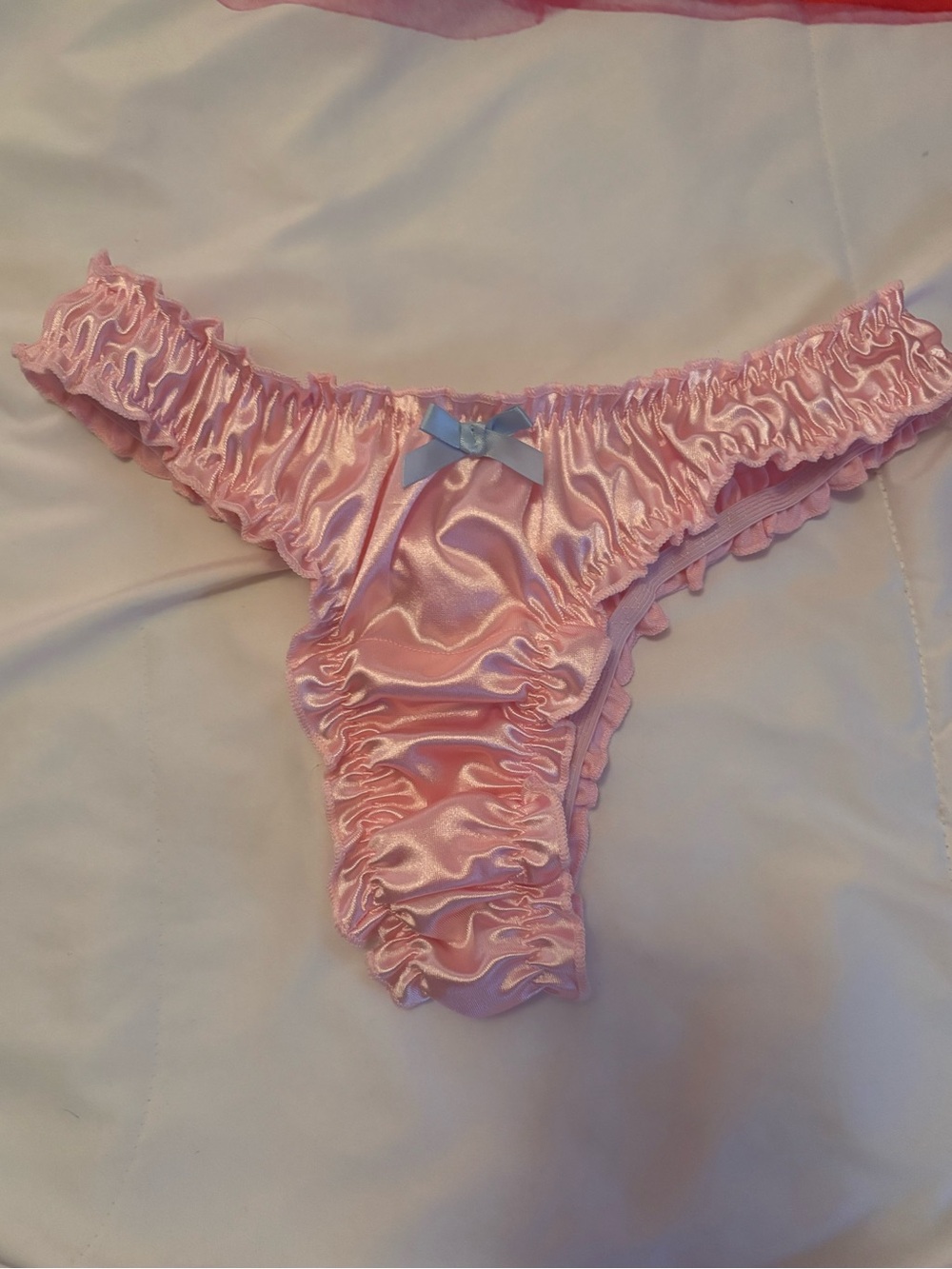 NWOT Pink Satin Lace Underwire Push Up Bra With Matching Thong Set - Picture 4 of 13